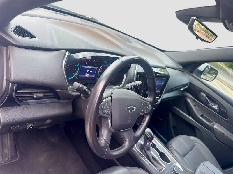 2022 Chevrolet Traverse RS