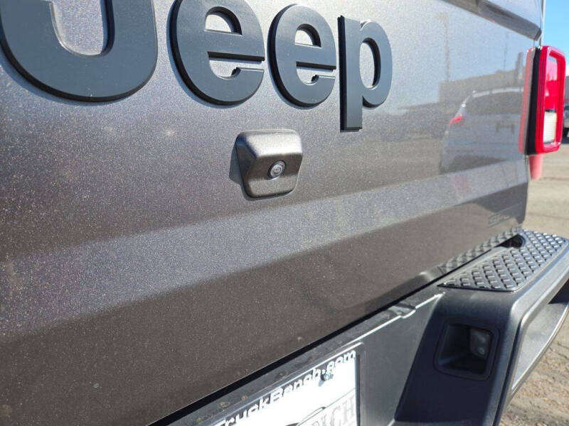 2021 Jeep Gladiator Sport