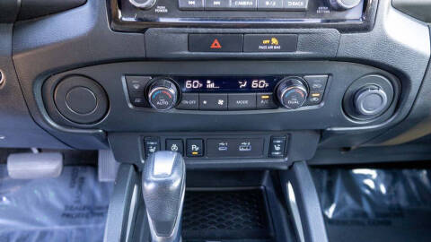 2023 Nissan Frontier SV