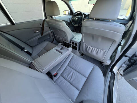 2006 BMW 5 Series 530xi