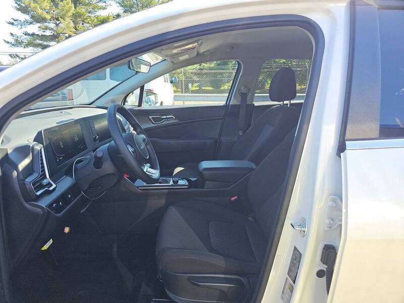 2024 Kia Sportage LX