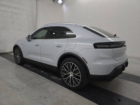 2024 Porsche Macan 4 Electric