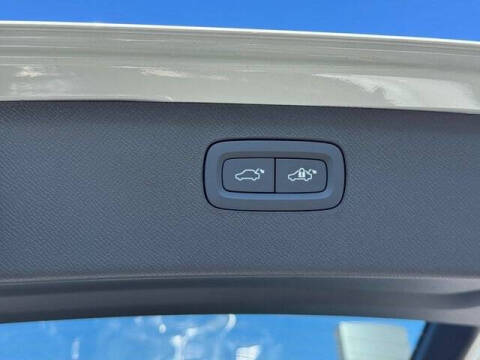 2026 Volvo XC90 B6 Plus 6P