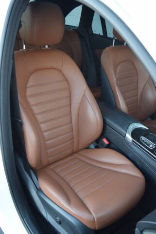 2020 Mercedes-Benz GLC GLC 300 4MATIC