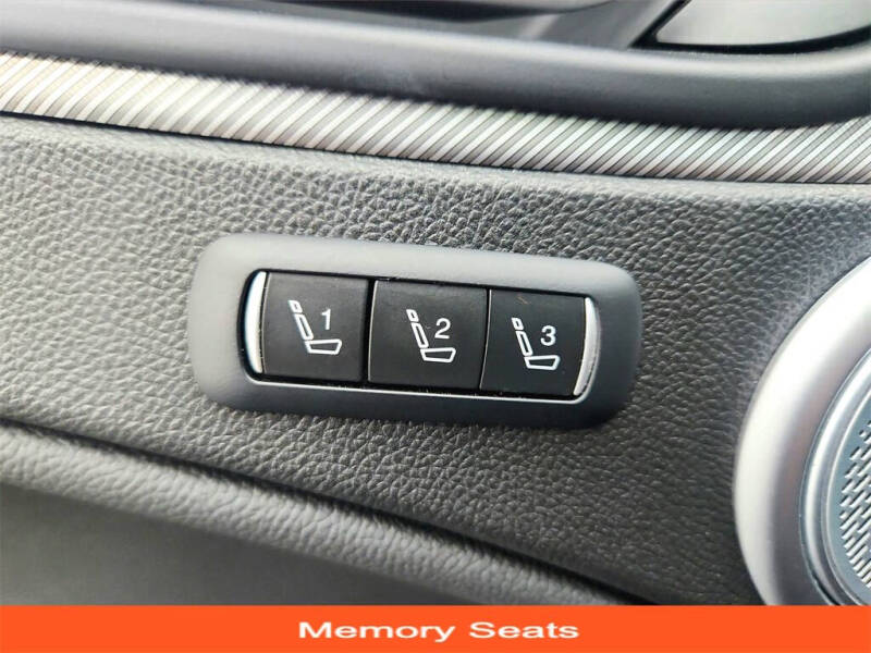 2018 Alfa Romeo Stelvio Sport