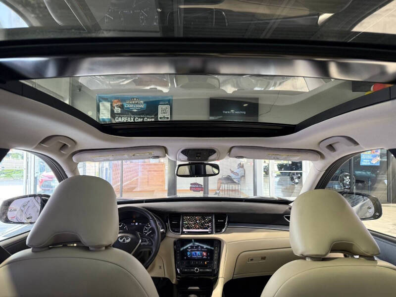 2021 Infiniti QX50 Essential