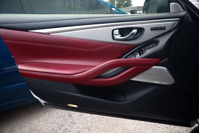 2018 Infiniti Q60 Red Sport 400