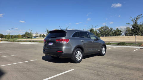 2016 Kia Sorento LX V6