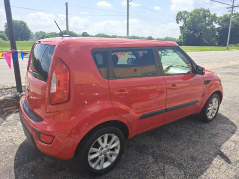 2013 Kia Soul +