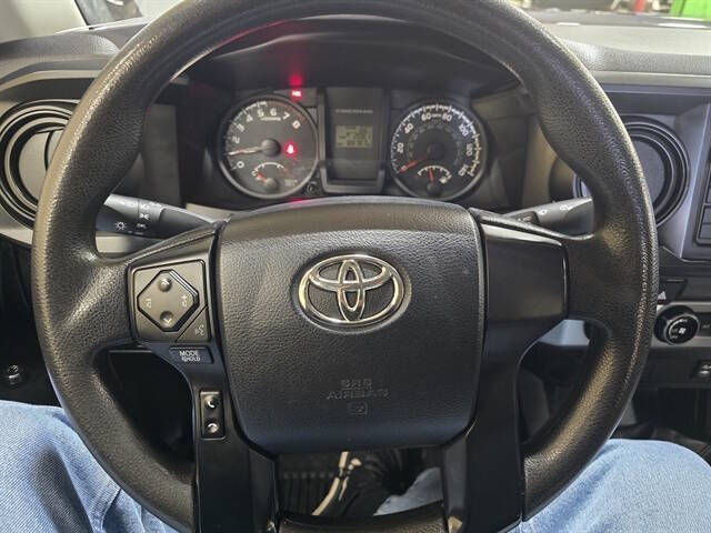 2017 Toyota Tacoma SR