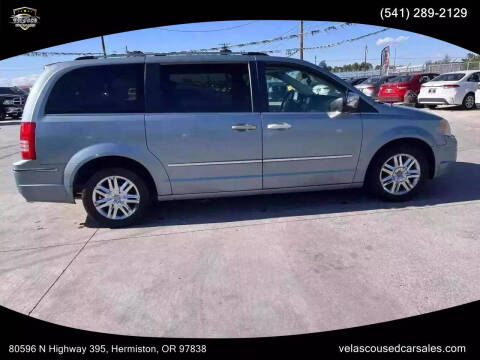 2008 Chrysler Town and Country Limited