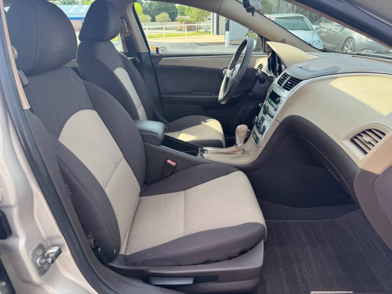 2012 Chevrolet Malibu LS