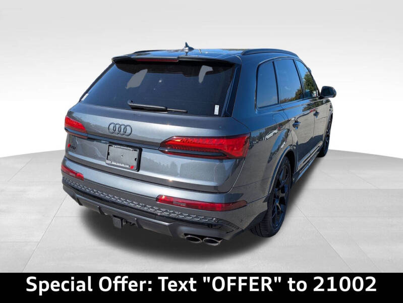 2026 Audi SQ7 4.0T quattro Premium Plus