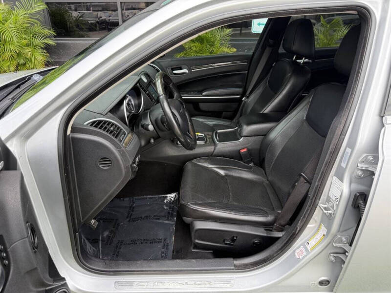 2020 Chrysler 300 Limited