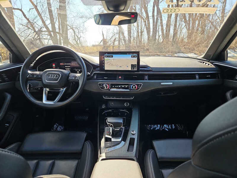 2023 Audi A4 quattro S line Prem Plus 45 TFSI