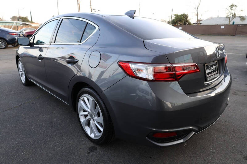 2018 Acura ILX