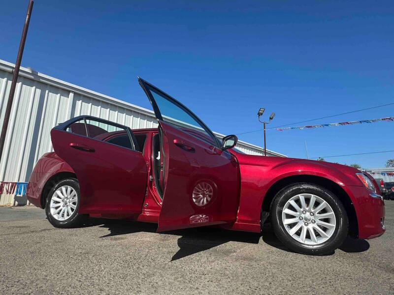 2014 Chrysler 300