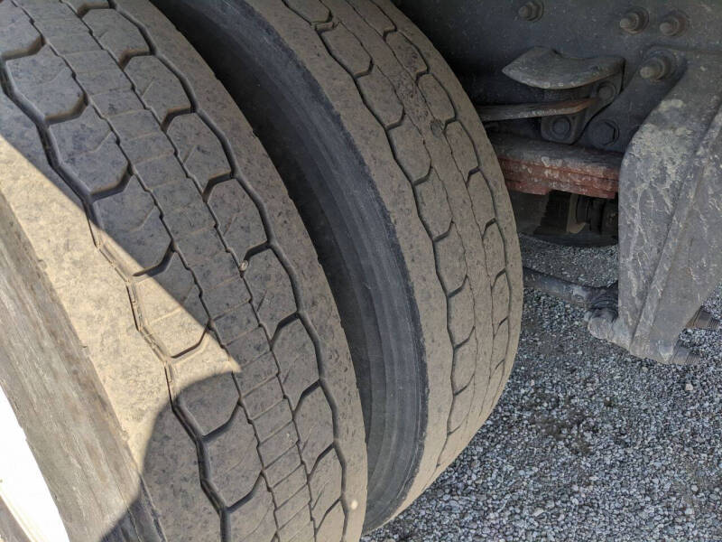 2018 Freightliner M2 106