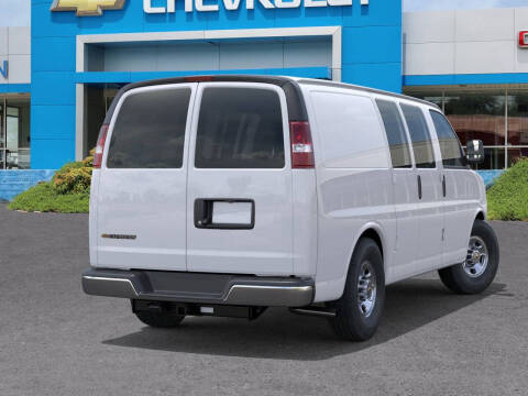 2025 Chevrolet Express 2500