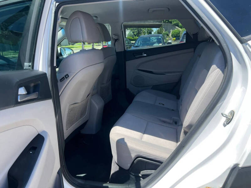 2018 Hyundai Tucson SE