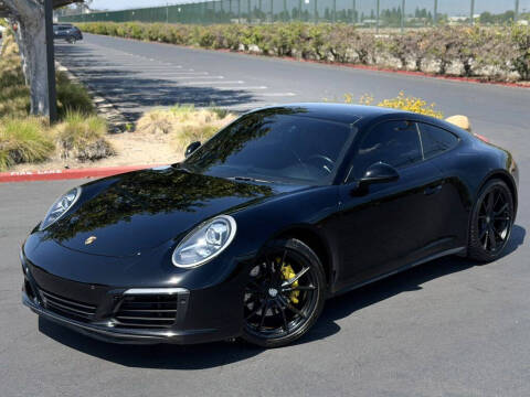 2019 Porsche 911 Carrera 4