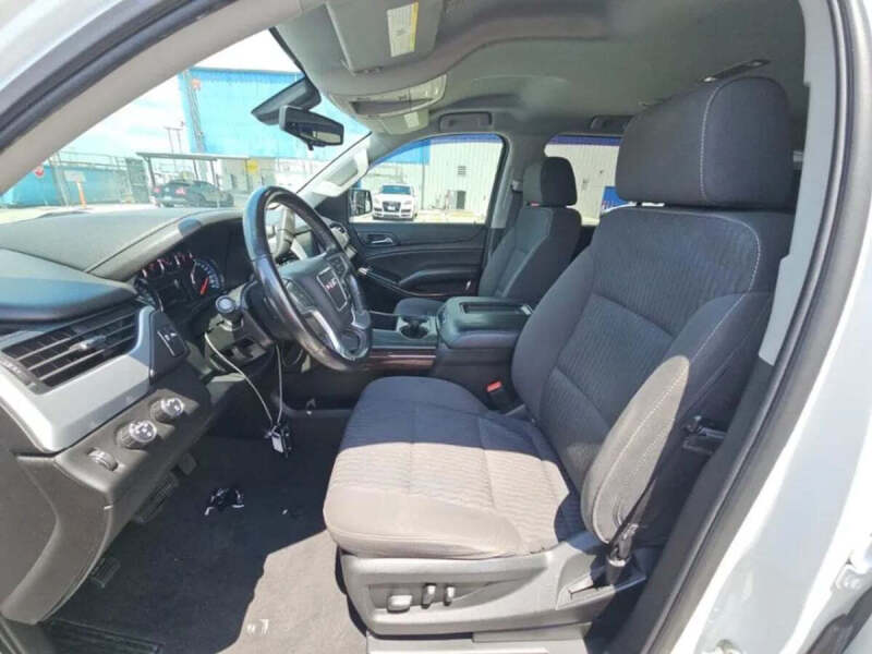 2020 GMC Yukon SLE