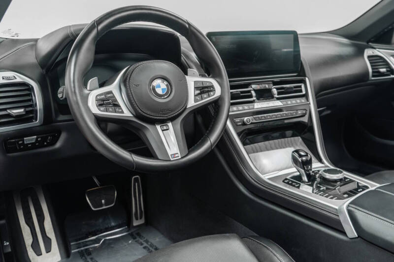 2025 BMW 8 Series 840i xDrive