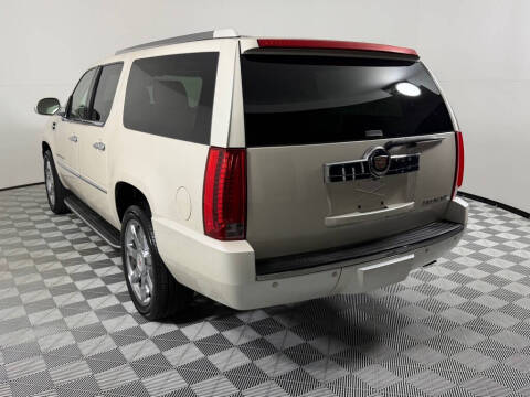 2013 Cadillac Escalade ESV Luxury