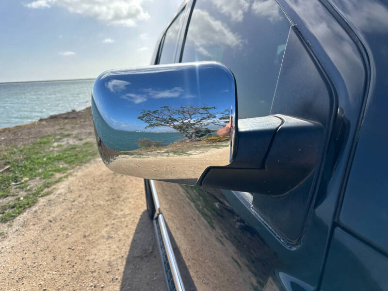 2012 Nissan Armada SL