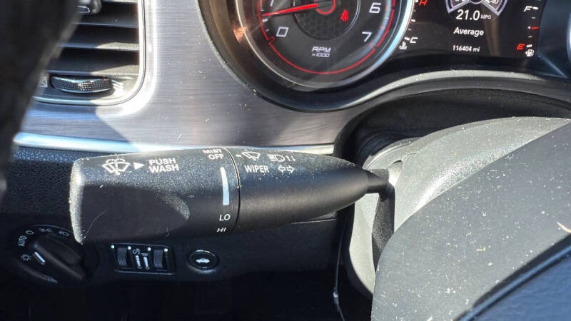 2017 Dodge Charger SE