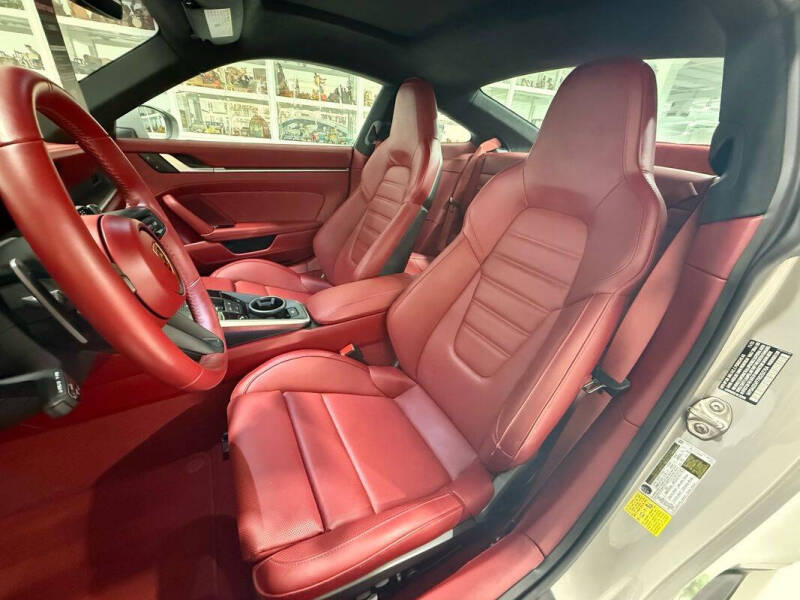 2024 Porsche 911 Turbo S