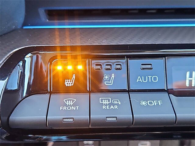 2023 Toyota Prius Limited