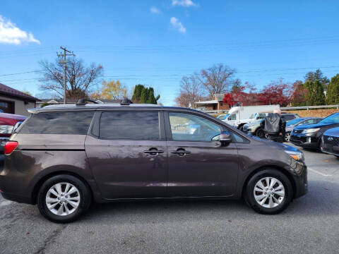 2017 Kia Sedona for sale at TJT AUTO SALES and RED ROSE DETAIL CENTER in Manheim PA