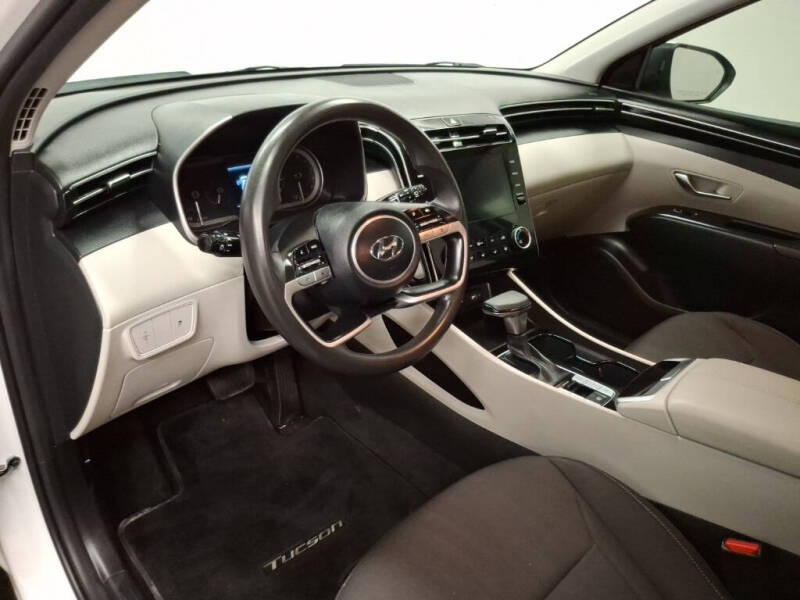 2023 Hyundai Tucson SE