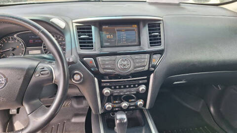 2014 Nissan Pathfinder S