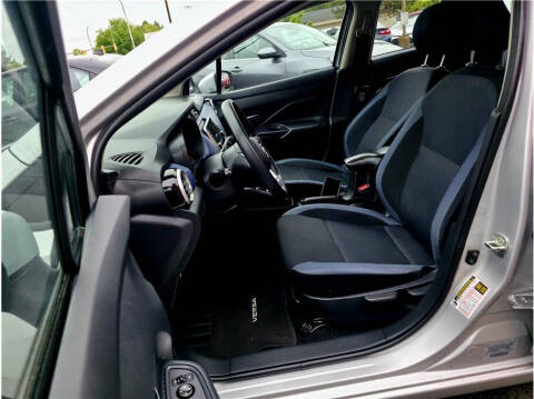 2023 Nissan Versa SV