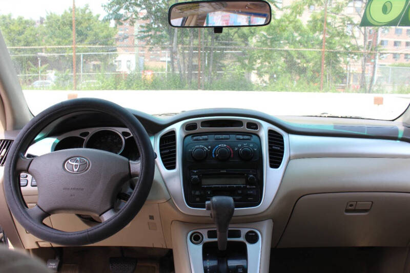 2004 Toyota Highlander