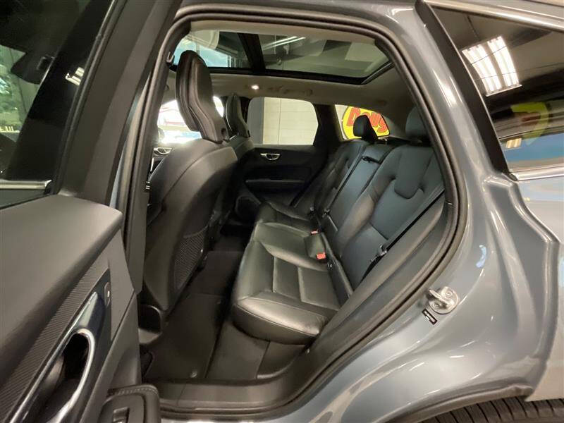 2023 Volvo XC60 B5 Core