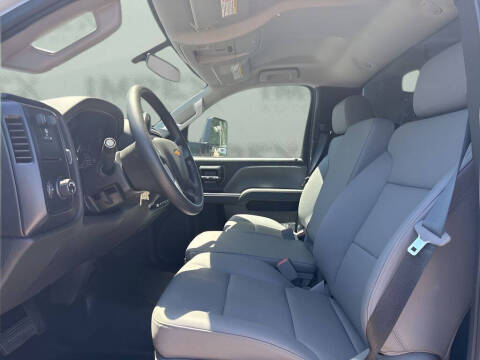 2024 Chevrolet Silverado 5500HD