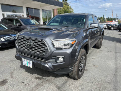 2020 Toyota Tacoma for sale at APX Auto Brokers in Edmonds WA