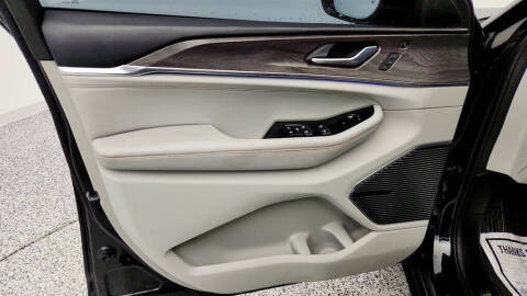 2022 Jeep Grand Cherokee L Overland