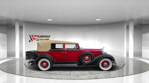 1934 Packard Eight convertible sedan