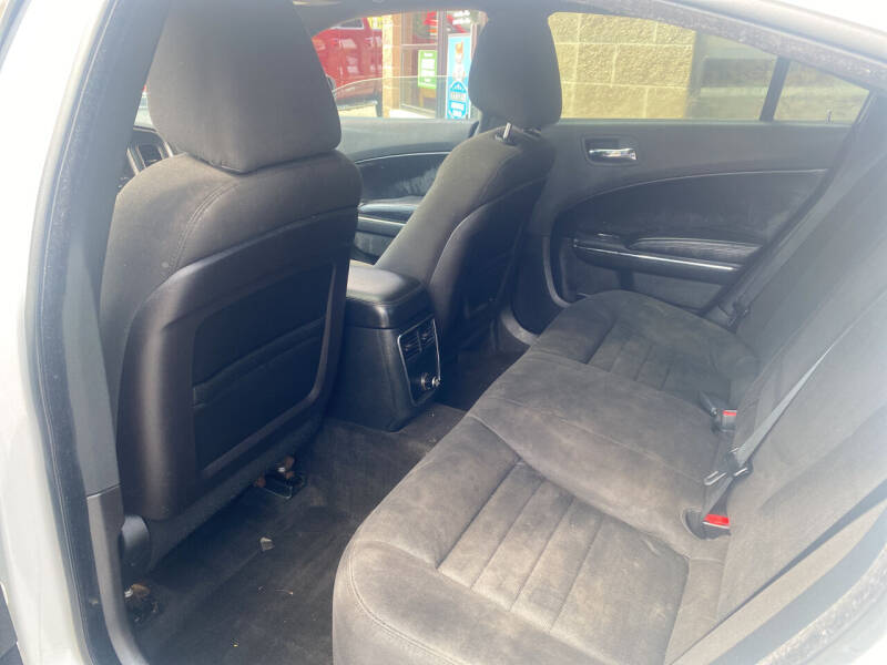 2012 Dodge Charger SXT