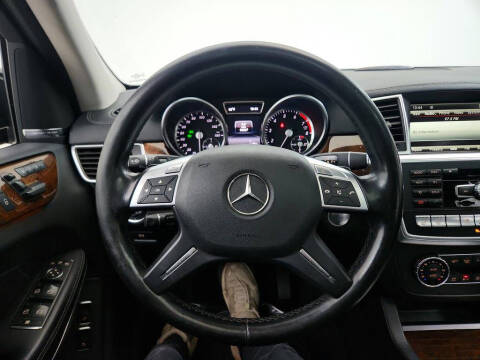 2014 Mercedes-Benz GL-Class GL 550 4MATIC