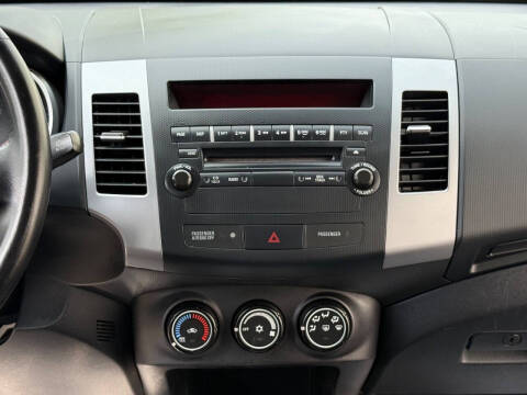 2010 Mitsubishi Outlander ES