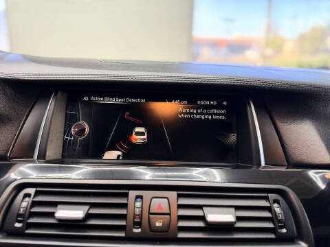 2015 BMW 5 Series 550i