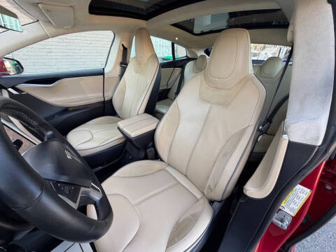 2014 Tesla Model S P85