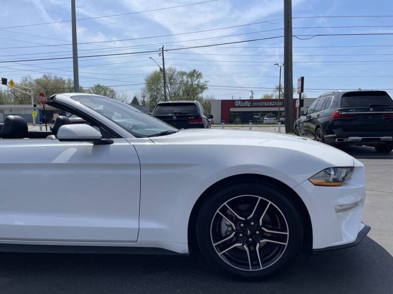 2022 Ford Mustang EcoBoost Premium
