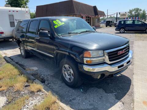 2005 GMC Sierra 1500 for sale at G LONG'S AUTO EXCHANGE in Brazil IN
