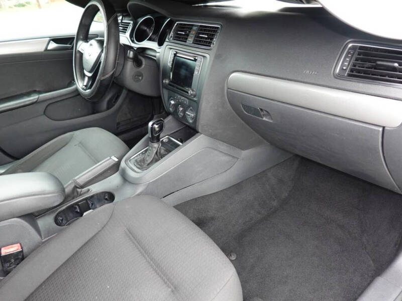2016 Volkswagen Jetta